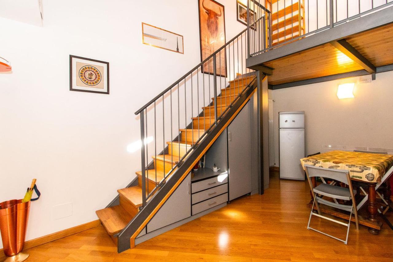 Mole Antonelliana Cozy Apartment ตูริน ภายนอก รูปภาพ